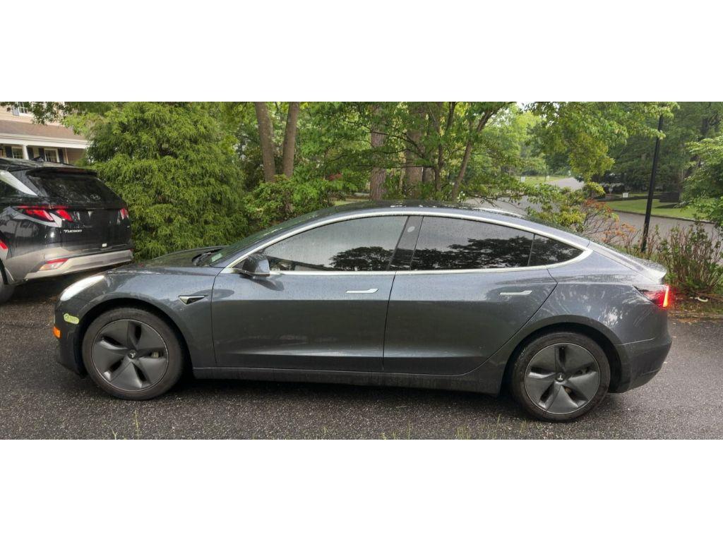 tesla model 3 2019 5YJ3E1EAXKF435344 image tesla model 3 2019 5YJ3E1EAXKF435344 image